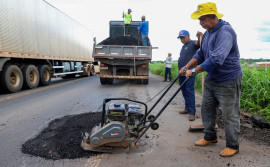 Governo do Tocantins investe mais de R$ 67 milhões na manutenção da malha rodoviária e intensifica ações durante o período chuvoso