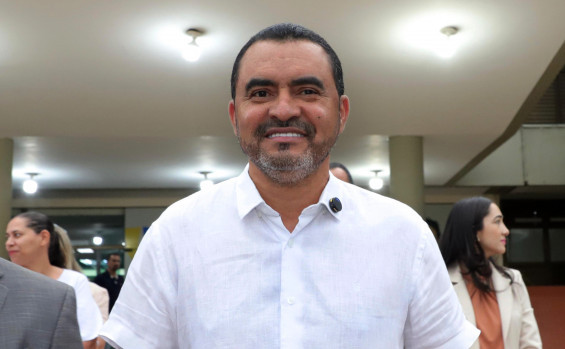 Após 18 anos sem concurso na Saúde, governador Wanderlei Barbosa anuncia certame com 5.124 vagas