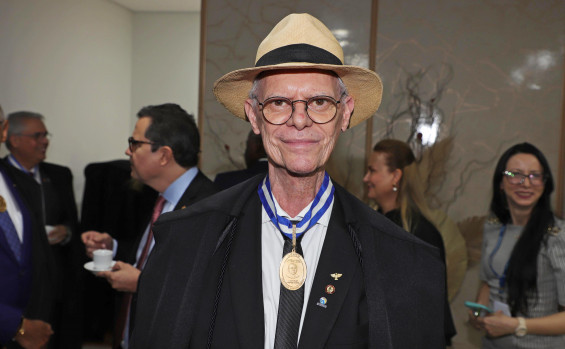 Governador Wanderlei Barbosa destaca importância do Tribunal de Contas para a administração pública em sessão pelos 37 anos da Corte