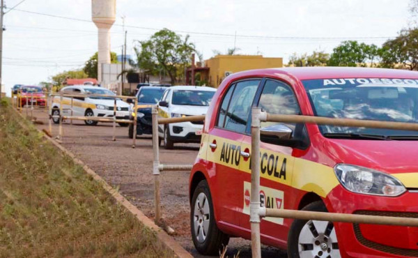 Detran/TO realiza ajustes finais quanto às novas regras da prova prática da CNH


                    Mudanças previstas em manual nacional, como o fim da baliza, deixam avaliação mais próxima da realidade do trânsito e incentivam condutores mais conscientes e responsáveis