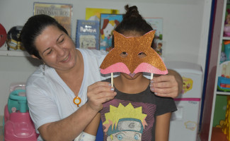 HGP realiza oficina de máscaras para crianças internadas