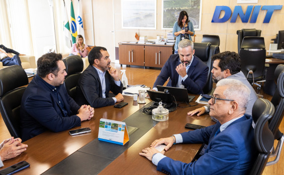 Governador Wanderlei Barbosa anuncia licitação de R$ 110 milhões para recuperar rodovias em Palmas e no Bico do Papagaio 