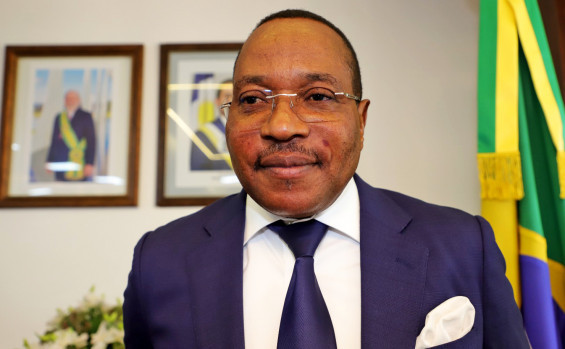 Governador Wanderlei Barbosa firma cooperação institucional com Tribunal de Contas de Angola para projetos de ensino, pesquisa e extensão