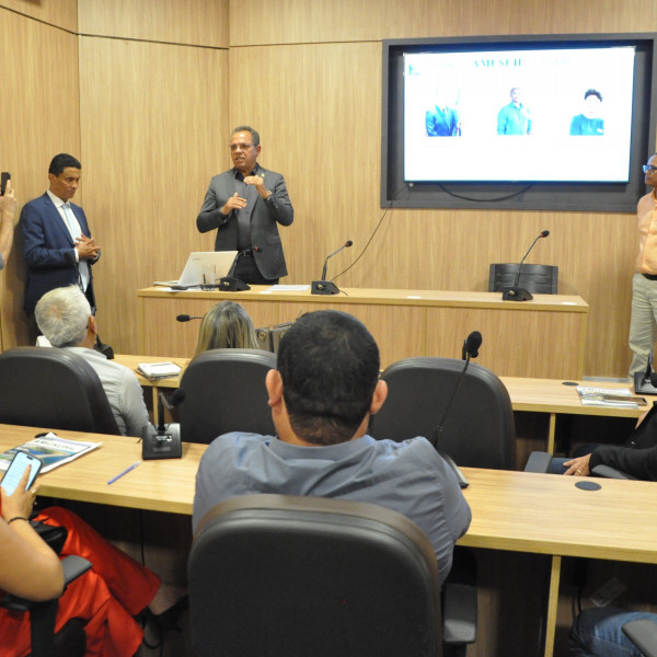 Governo do Tocantins participa de reunião regional com municípios sedes de usinas e áreas alagadas