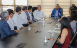 Governador Wanderlei Barbosa e BRK discutem investimentos e tarifa social para mais de 400 mil pessoas