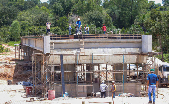 Governo do Tocantins avança nas obras da Ponte Caracol, no Jalapão, com 75% de execução e entrega prevista para abril