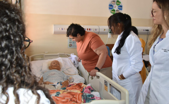 Com investimentos do Governo do Tocantins, HGP registra feito inédito mundial em cirurgia ortopédica de paciente de 112 anos