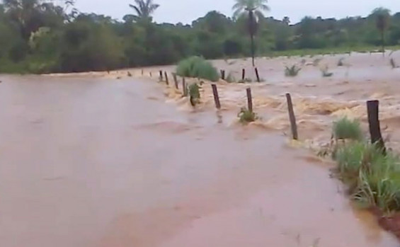 Governador Wanderlei Barbosa anuncia força-tarefa para atender regiões afetadas pelas fortes chuvas no Tocantins 