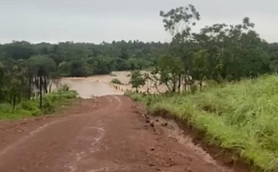 Governador Wanderlei Barbosa anuncia força-tarefa para atender regiões afetadas pelas fortes chuvas no Tocantins 