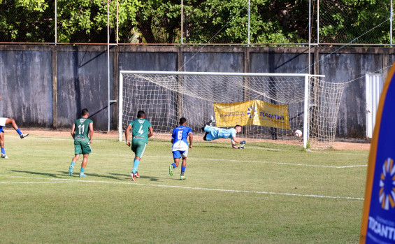 Governo do Tocantins leva campanha de combate à violência contra a mulher aos gramados do Campeonato Tocantinense