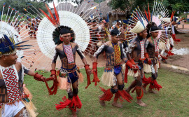 Governo do Tocantins participa do ritual Hetohoky do povo Karajá na Ilha do Bananal e reforça o apoio à cultura indígena no estado
