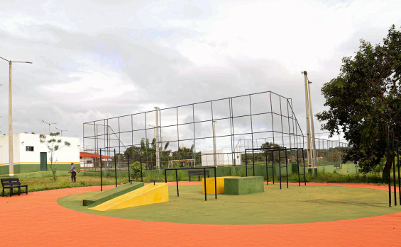 Governo do Tocantins investe mais de R$ 4 milhões em obras que fortalecem economia e infraestrutura nos municípios de Palmeiras e Itacajá 