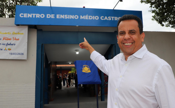 Em Palmas, governador Wanderlei Barbosa entrega reforma do CEM Castro Alves com investimento de R$ 2,3 milhões