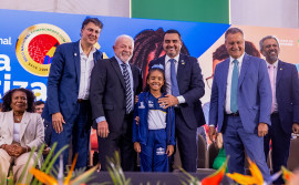 Governador Wanderlei Barbosa recebe Selo Ouro que reconhece o Tocantins como único estado do Norte em alfabetização na idade certa