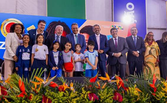 Em Brasília, governador Wanderlei Barbosa recebe Selo Ouro que reconhece o Tocantins como único estado do Norte em alfabetização na idade certa