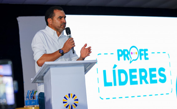 Governador Wanderlei Barbosa vistoria obras do Colégio Militar de Araguaína e anuncia cerca de R$ 28 milhões em investimentos para escolas do Tocantins