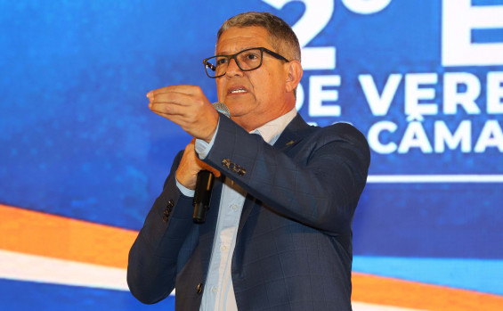 Governador Wanderlei Barbosa reforça compromisso com o municipalismo durante encontro de vereadores em Palmas