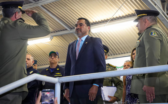 Governador do Tocantins Wanderlei Barbosa participa da passagem de comando da Polícia Militar e destaca redução de 37% da criminalidade no estado