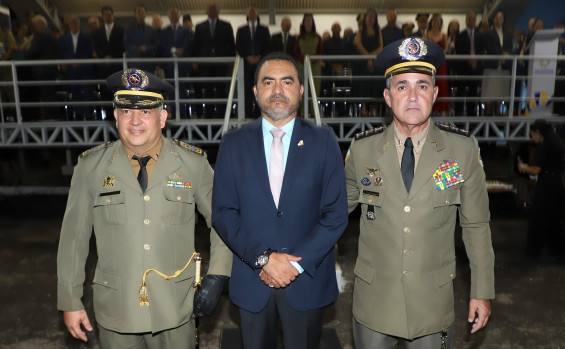 Governador do Tocantins Wanderlei Barbosa participa da passagem de comando da Polícia Militar e destaca redução de 37% da criminalidade no estado
