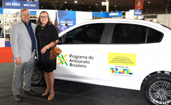 Governo do Tocantins recebe veículos e equipamentos para coordenação estadual do Programa do Artesanato Brasileiro 