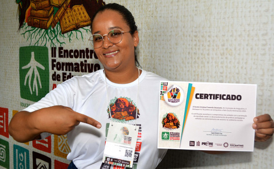 Governo do Tocantins premia escolas das redes estadual e municipal com o Selo Escola Antirracista 2025 