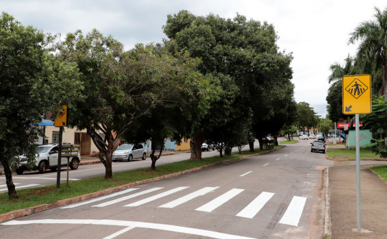 Governo do Tocantins alcança 83% de execução da primeira fase do projeto de sinalização viária em municípios do interior do estado 