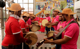 Governo do Tocantins promove recepção à Folia do Divino no Palácio Araguaia, em Palmas