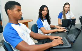 Seduc orienta estudantes sobre prorrogação da isenção da taxa do Enem 2026 até esta quinta-feira, 30