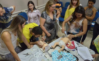 Oficina  visa reduzir mortalidade infantil e aborda doenças que ocorrem na infância 