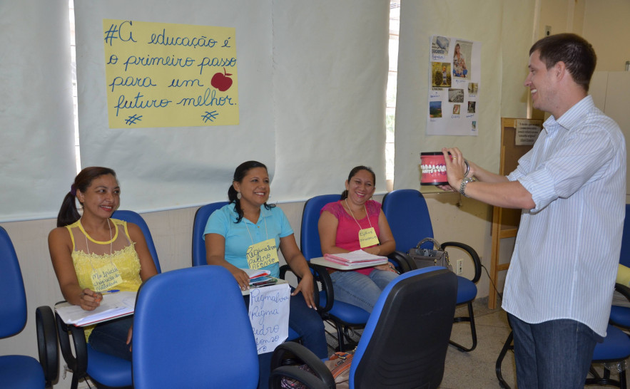  Curso de Qualificação em Auxiliar de Saúde Bucal já está acontecendo em Palmas, na sede da Etsus