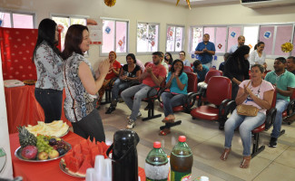 Hemorrede homenageia voluntários e sensibiliza população para doação 