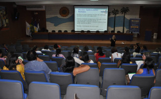 Sesau atualiza enfermeiros sobre dengue, febre de chikungunya e zika vírus