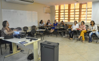 Membros do Colegiado de Saúde Mental discute redes de atenção psicossocial