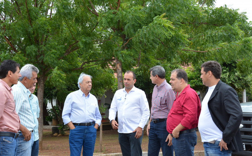 Comitiva esteve no Parque de Exposições de Paraíso 