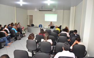 Em oficina, Sesau debate saúde do trabalhador e atualiza técnicos 