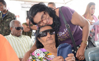 Unidades móveis Saúde para Todos atendem milhares de pessoas em Paraíso