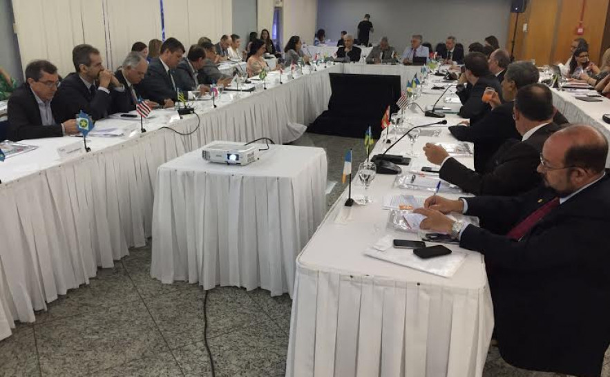 Secretário debate perspectivas do Sistema Único de Saúde (SUS) em tempos de crise