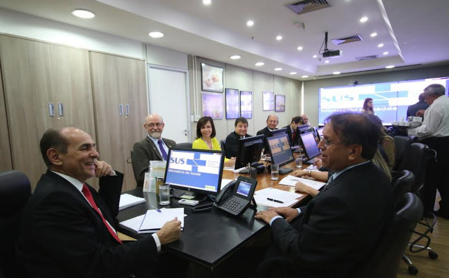 Ministro da Saúde afirma que "Tocantins faz um esforço que ninguém faz" referindo-se a investimentos na área da Saúde. 
