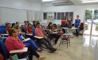 Treinamento visa prevenir transmissão de doenças por transfusão de sangue