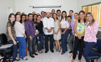 Secretário de Saúde monta gabinete e despacha dentro do Hospital de Gurupi