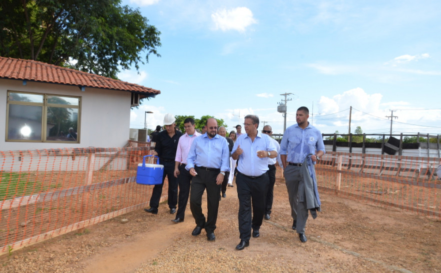 obra esta.jpg