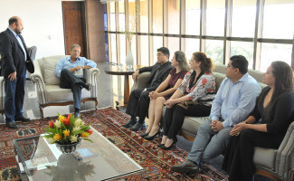 Governador recebe novos diretores de hospitais e reforça orientação de atendimento humanizado 