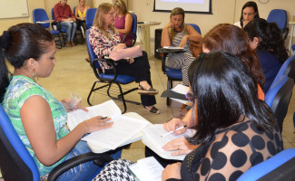 Oficina capacita profissionais dos Núcleos de Educação Permanente 