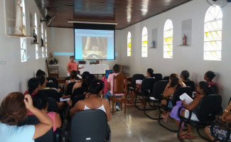 Outubro Rosa: Hospital de Arapoema orienta mulheres sobre prevenção 