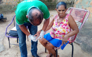 Técnicos auxiliam na contenção de casos  de malária