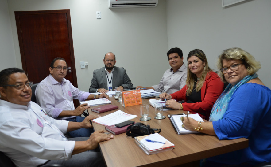 Secretário Musafir recebe presidente do Sintras - Laiany Alves.JPG