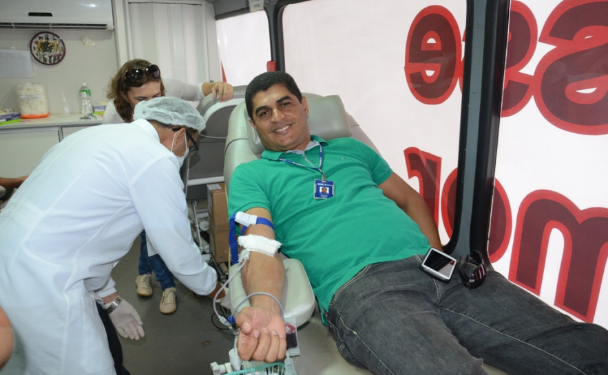 Alex Faria realizou sua 20ª doação de sangue  
