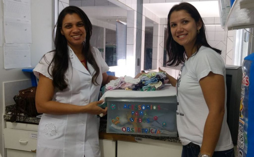 Equipe recebe itens para entregar a famílias carentes - Divulgação  (1).jpg