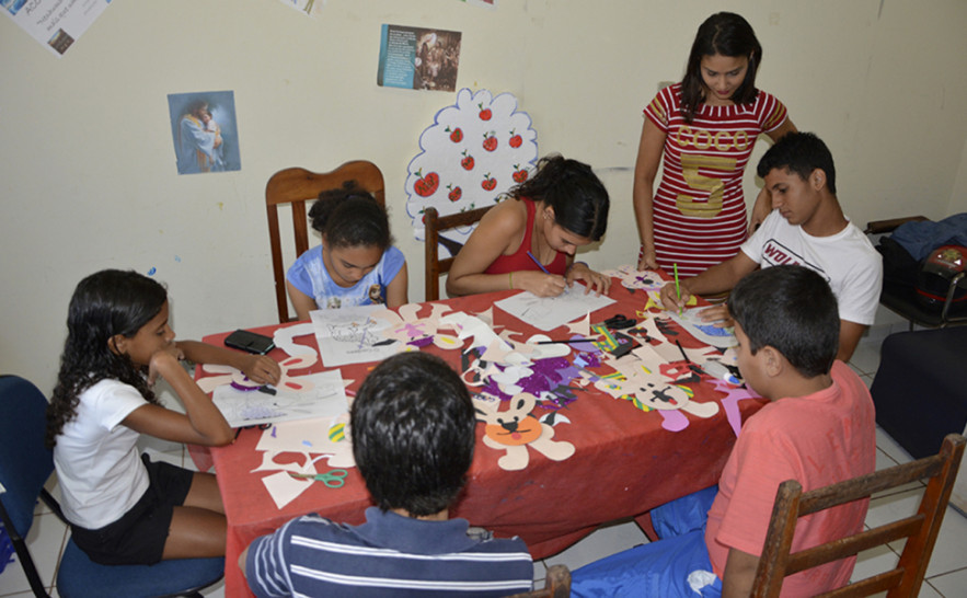 Para ter acesso aos serviços do Caps Infantil basta que os pais levem o filho, que passará por uma avaliação da equipe multidisciplinar que apontará a forma mais eficaz de tratamento para o caso.jpg
