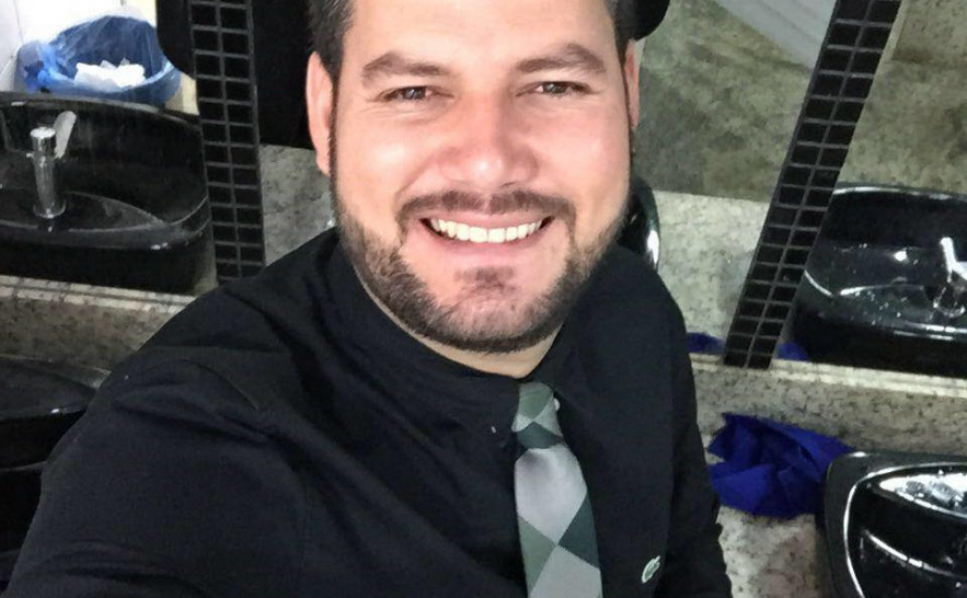 Acrizio Rezende de Carvalho - Divulgação página pessoal.jpg